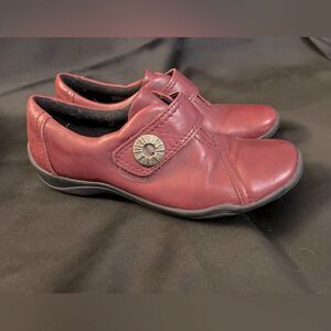 Clarks Womens Kessa Betty leather burgundy size 7